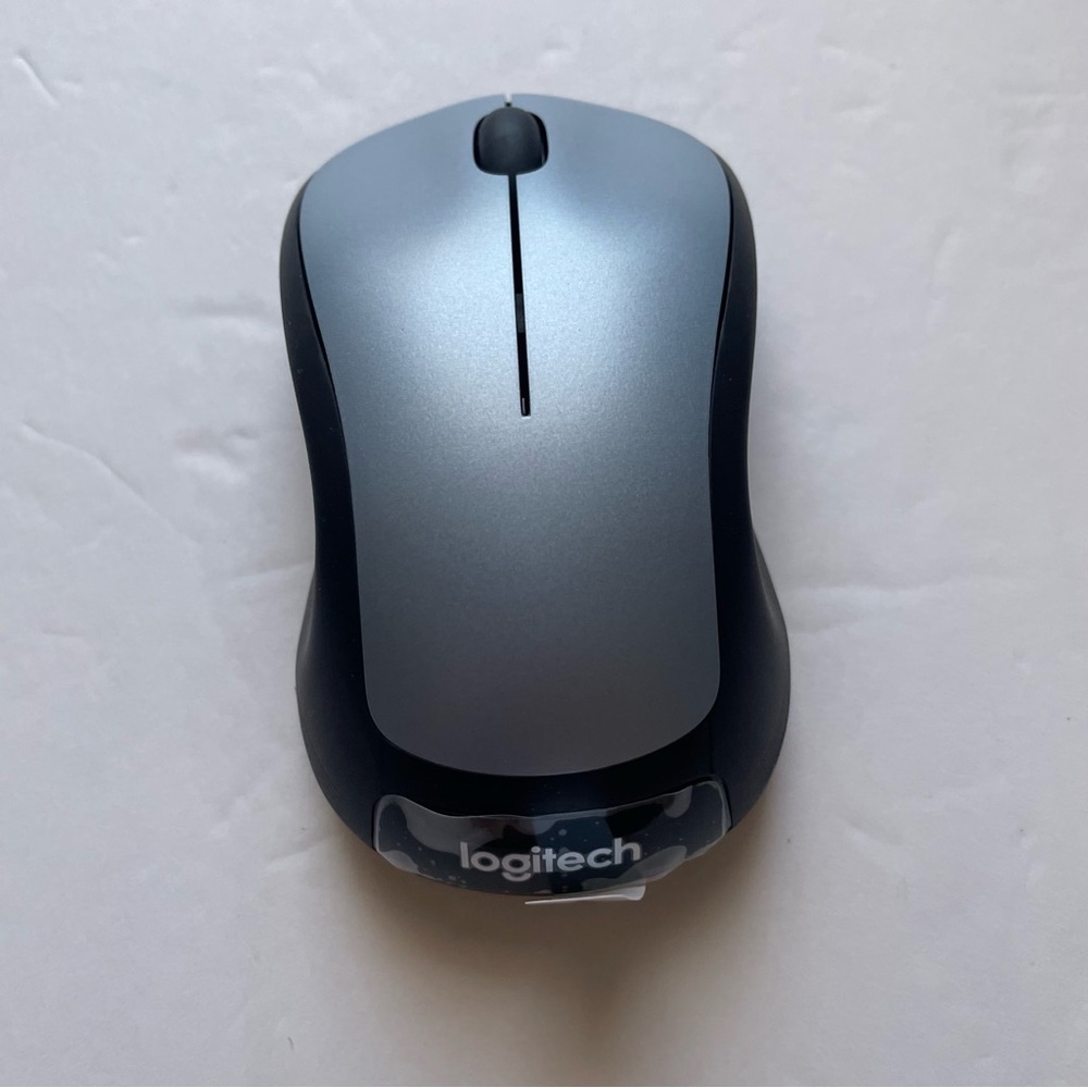 Logitech‎ MK335 Wireless Keyboard and Mouse Set - Black - Picture 8 of 9